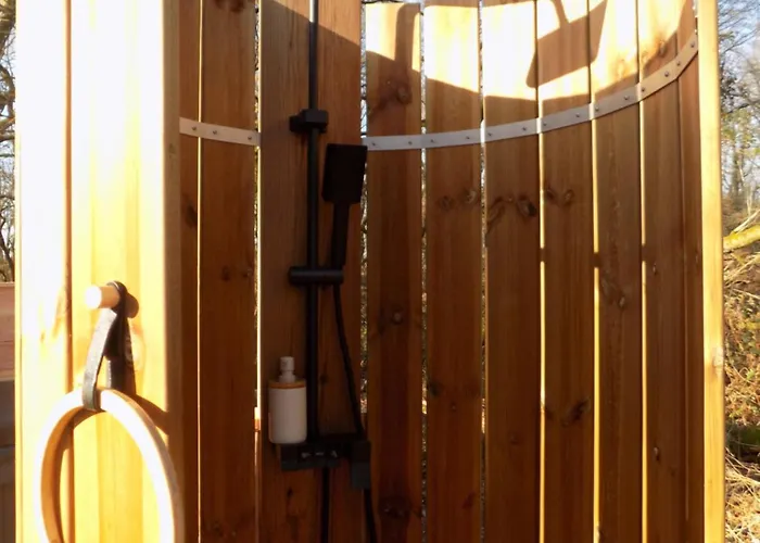 Campismo de Luxo Tente Avec Jacuzzi Vue 1